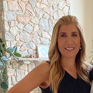 Meet your Posher, Gretchen